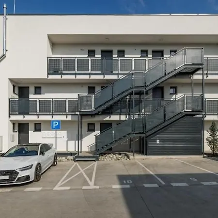 Lägenhet Apartman Pod Barancom